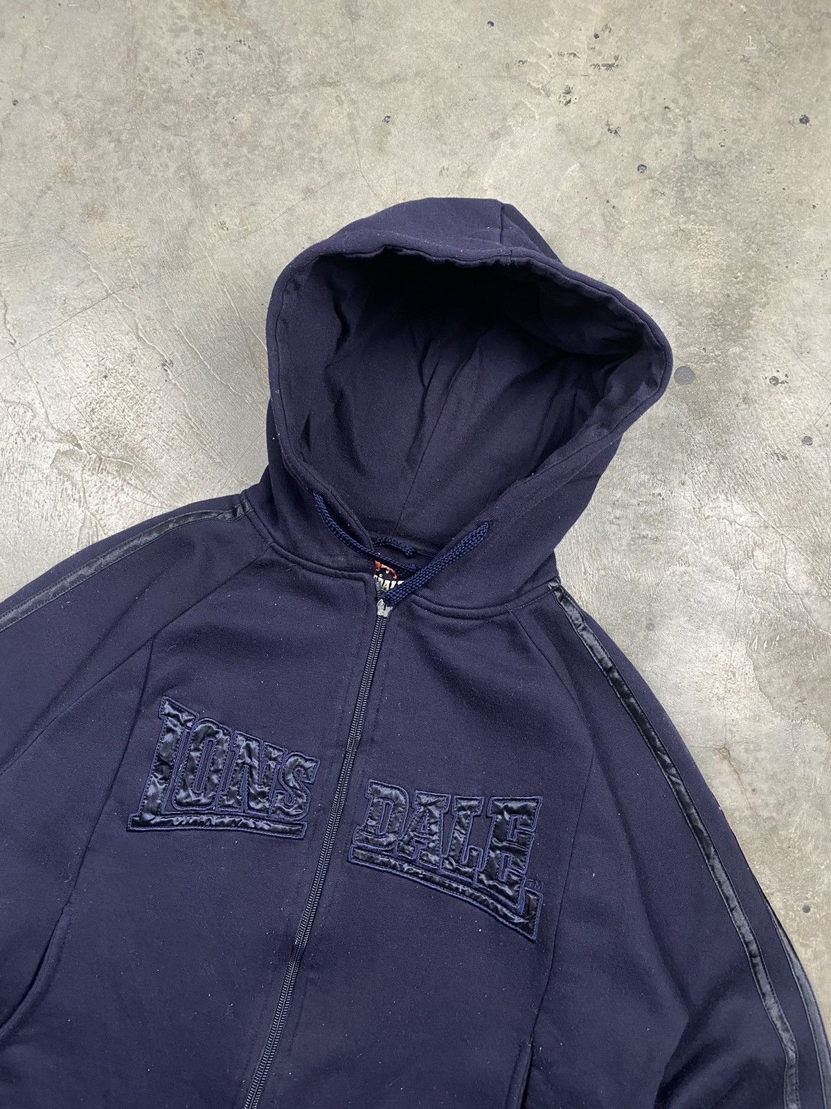 Lonsdale Lonsdale Spellout Zipped Up Size S / US 4 / IT 40 - 2 Thumbnail