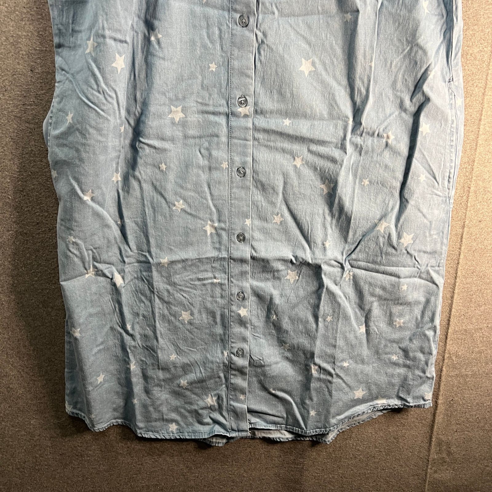 Denim & Co. Denim & Co. Stretch Lyocell Star Print Short-Sleeve Size M / US 6-8 / IT 42-44 - 5 Thumbnail