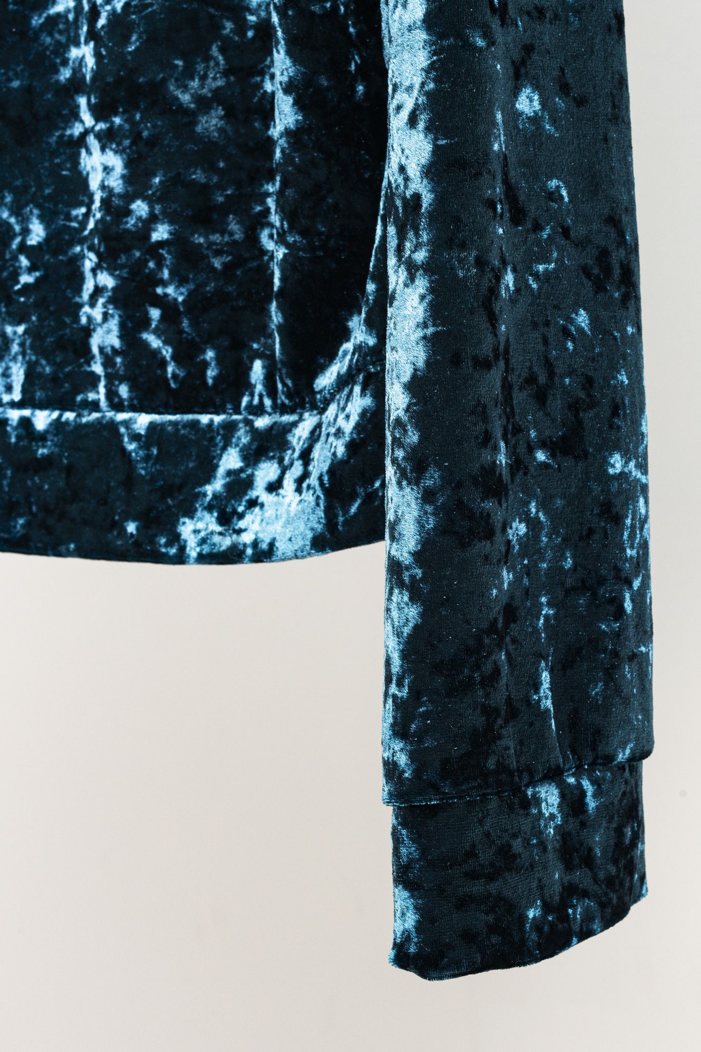KOZABURO Kozaburo Teal Velvet Long Sleeve Cut-Outs Top Size L / US 10 / IT 46 - 6 Thumbnail