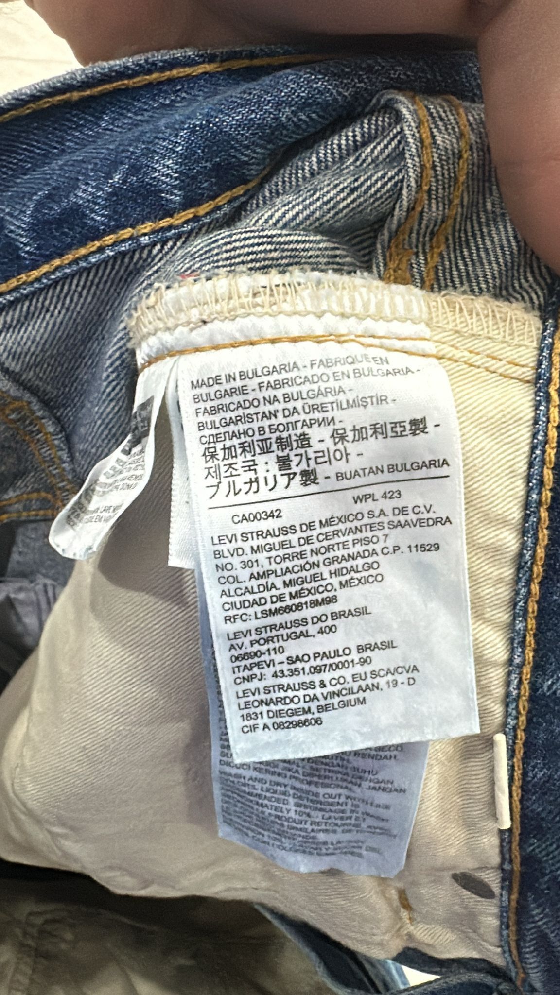 Levi's Vintage Clothing LVC Levi's Vintage Clothing 1984 501XX Tangled Web Jeans Size US 31 - 14 Thumbnail