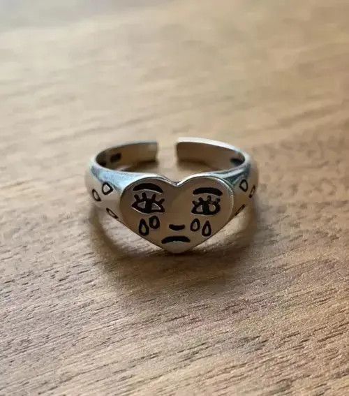 Jewelry Silver Ring - Crying Heart Size ONE SIZE - 1 Thumbnail