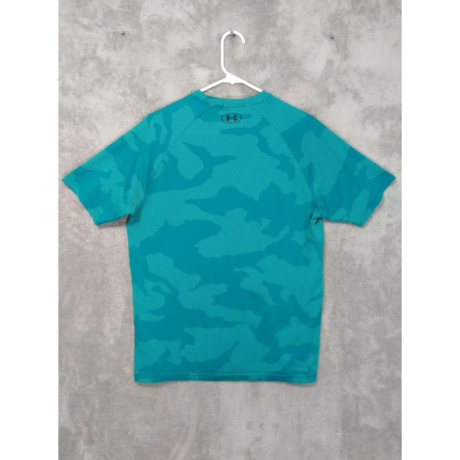 Under Armour Under Armour Shirt Mens Medium Blue Camo Velocity Jacquard Short Sleeve Loose Size US M / EU 48-50 / 2 - 2 Thumbnail