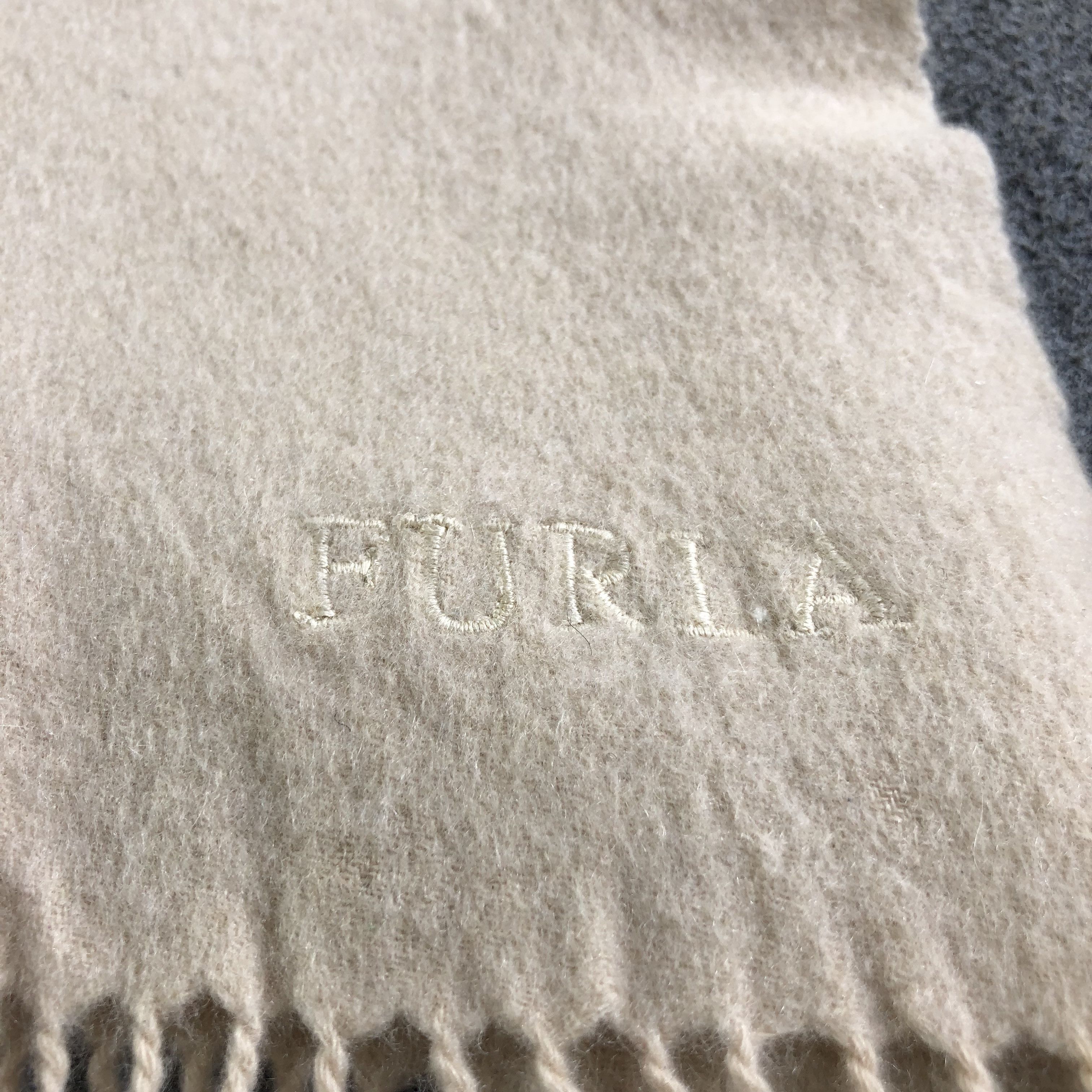 Furla Furla Oversized Cashmere Scarf Muffler V1823 Size ONE SIZE - 4 Thumbnail