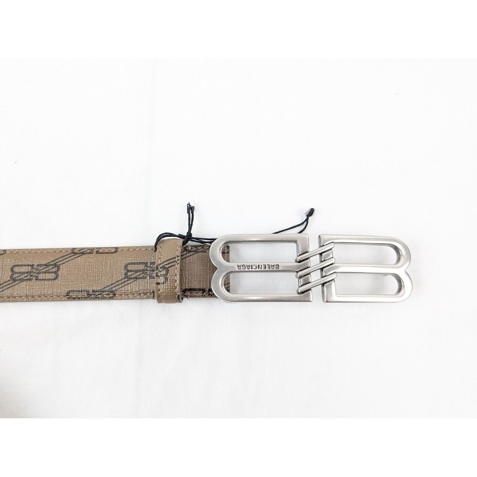 Balenciaga o1rshd1 Size:110/ BB Signature Belt 30 BB Monogram Size 42 - 9 Thumbnail