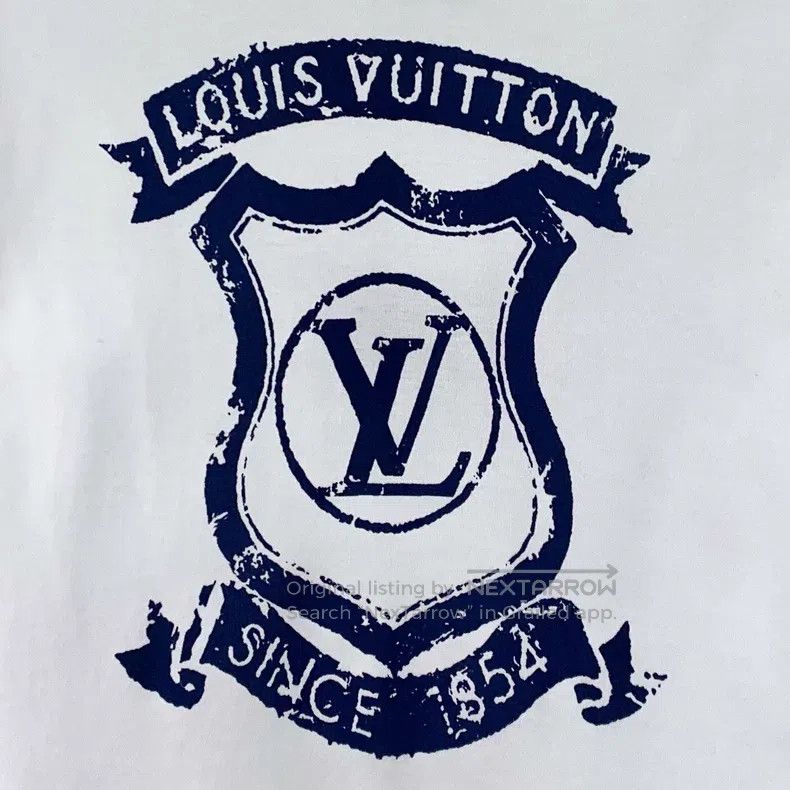 Louis Vuitton Louis Vuitton 22 white chain logo printed cotton crew neck Size US M / EU 48-50 / 2 - 4 Thumbnail