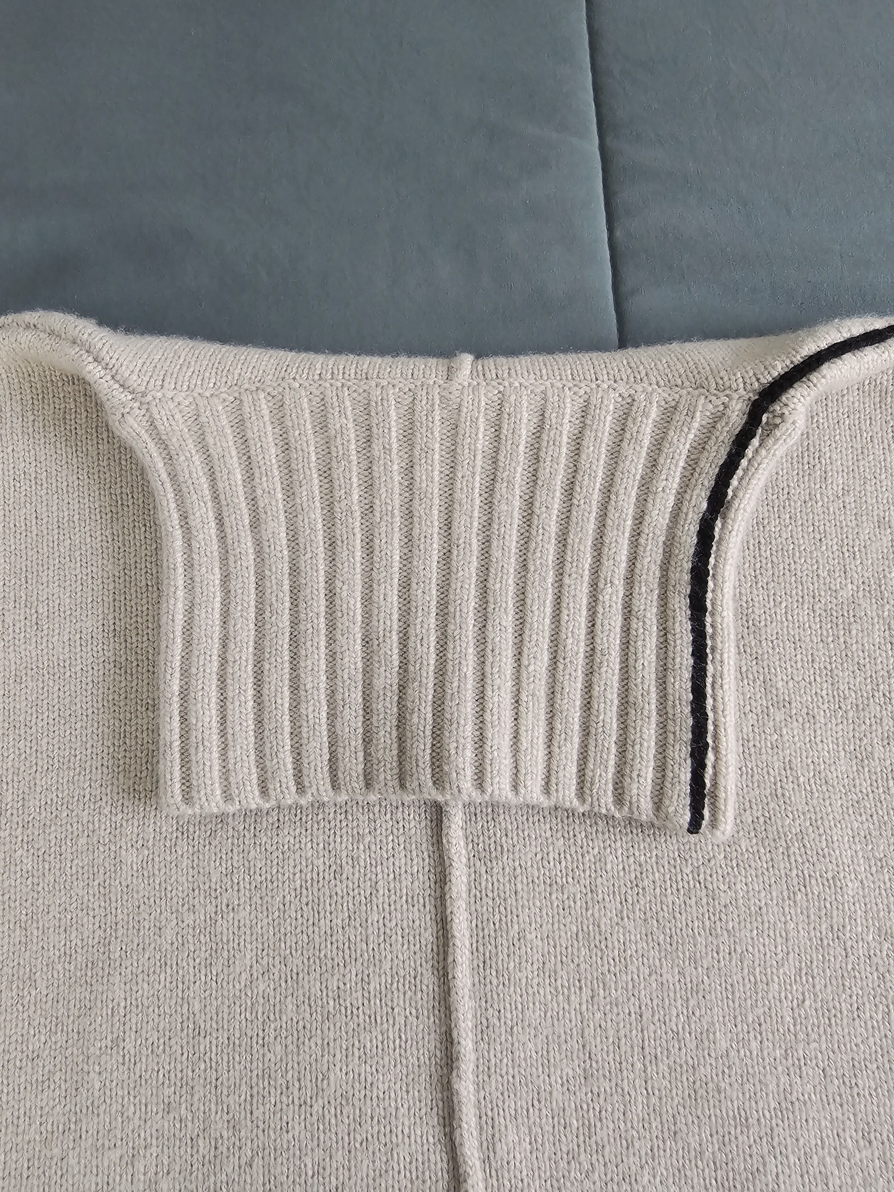 Peter Do Tattoo Cashmere Turtleneck Beige Black Size M / US 6-8 / IT 42-44 - 12 Thumbnail