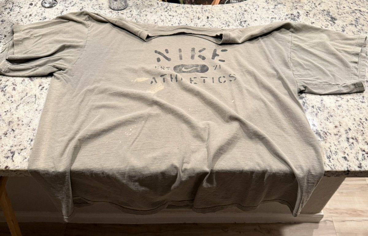 Nike Nike Athletics 71’ T- shirt Size US XL / EU 56 / 4 - 1 Thumbnail