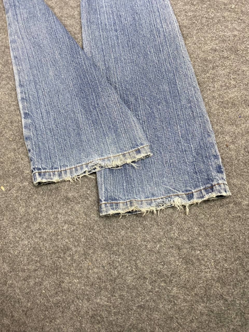 Japanese Brand vintage japanese brands low bootcut distressed denim Size 30" / US 8 / IT 44 - 6 Thumbnail