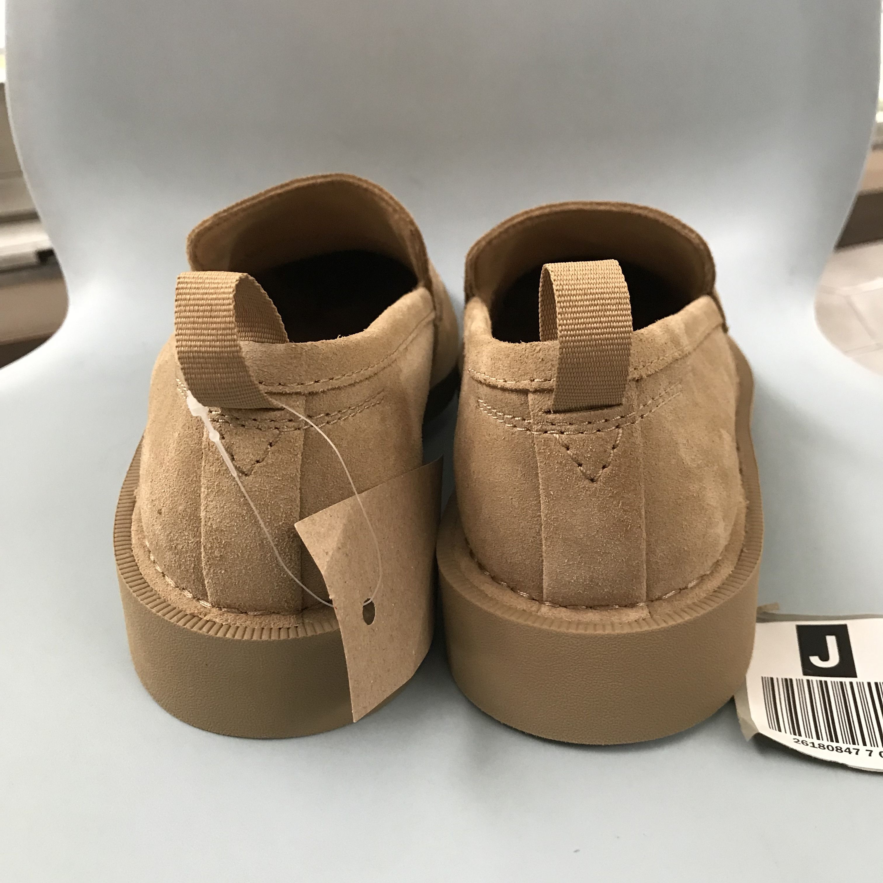 Clarks Clarks Martock Loafer penny loafer tassle brown Sand Suede Size US 6.5 / EU 39-40 - 6 Thumbnail