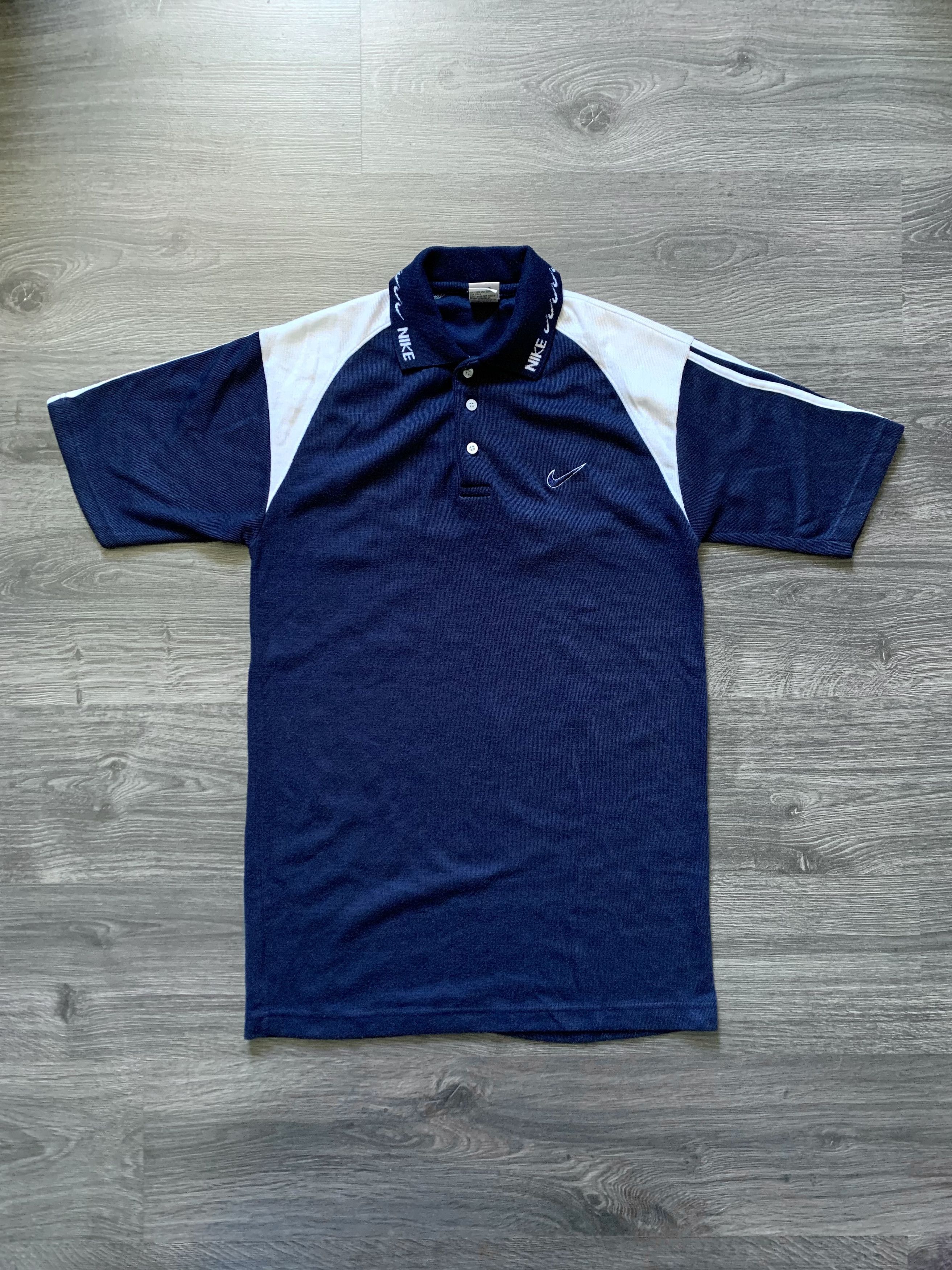Nike 80's Vintage Rare Nike Navy Polo Shirt long fit Size US M / EU 48-50 / 2 - 1 Thumbnail