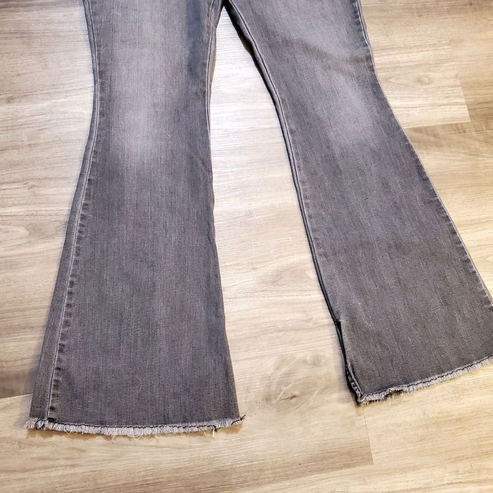 Lee Lee Jeans Womens 16 Gray NWT Tall High Rise Split Flare Hippie Boho Size 38" / US 16 / IT 52 - 3 Thumbnail