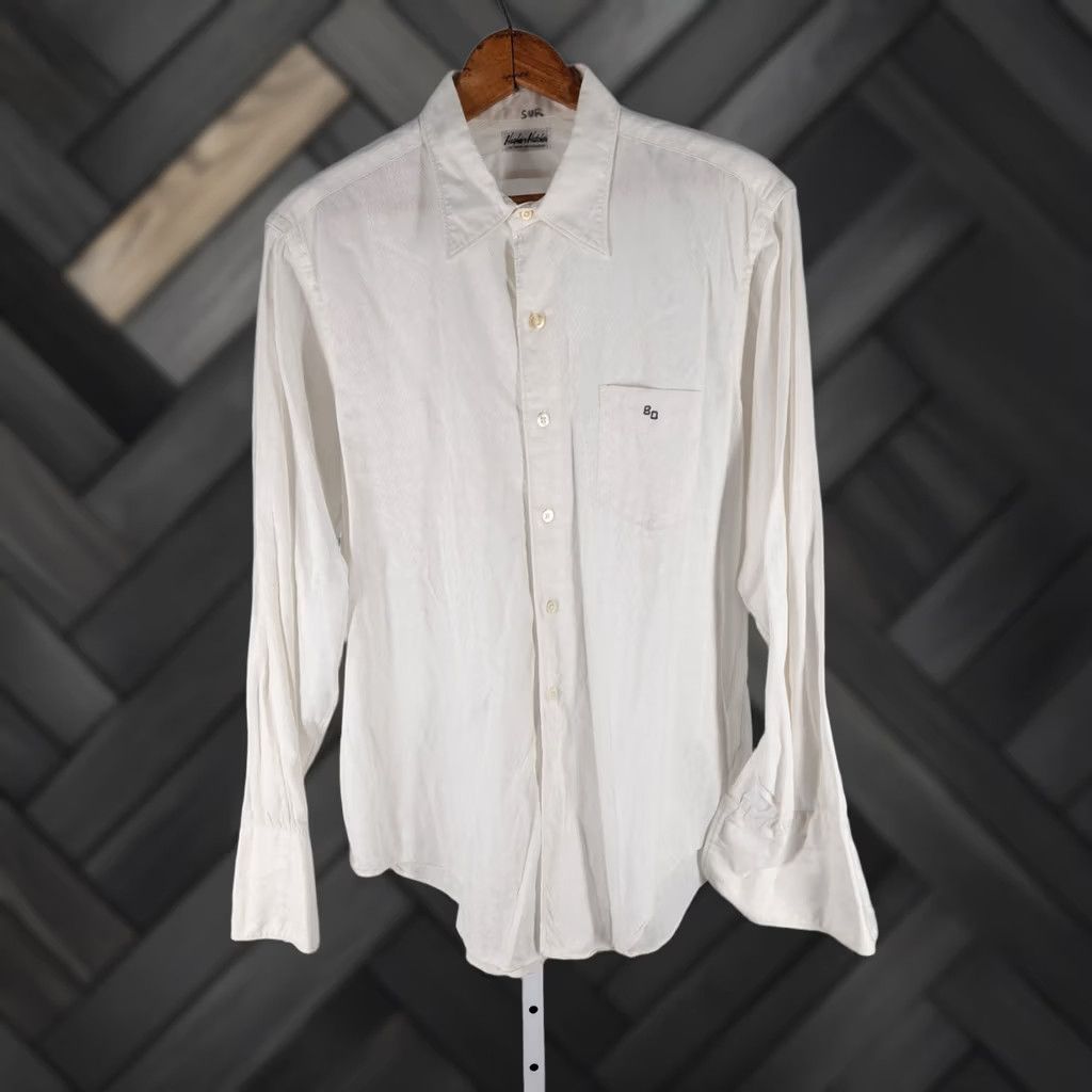 Vintage VINTAGE Hughes & Hatcher White Textured Dress Shirt French Cuff Monogram BD 44 Regular Long Sleeve 1950s Mens White Cotton Shirt Size 44R - 1 Thumbnail