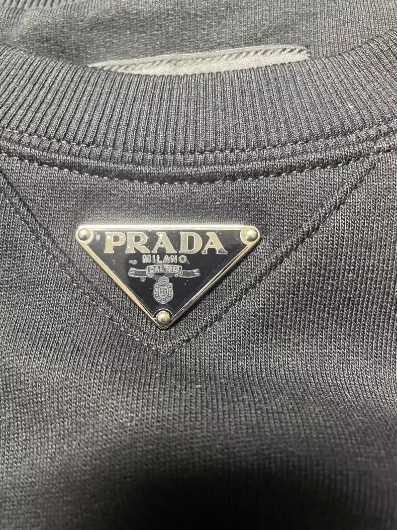 Prada Prada Black Triangle Logo Sweatshirt -2505 Size US L / EU 52-54 / 3 - 3 Thumbnail