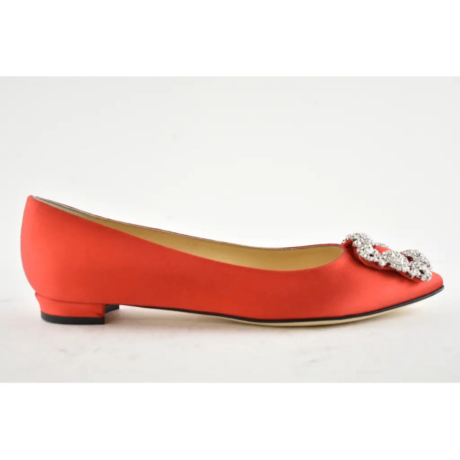 Manolo Blahnik Hangisi Satin Silver Jewel Buckle Ballerina Ballet Flat 39.5 Size US 9.5 / IT 39.5 - 2 Thumbnail