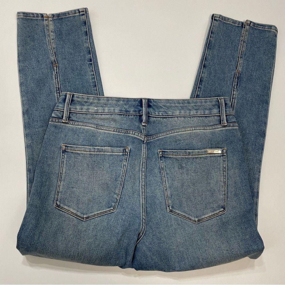 White House Black Market White House Black Market High-Rise Sculpt Seamed Slim Crop Size 28" / US 6 / IT 42 - 5 Thumbnail