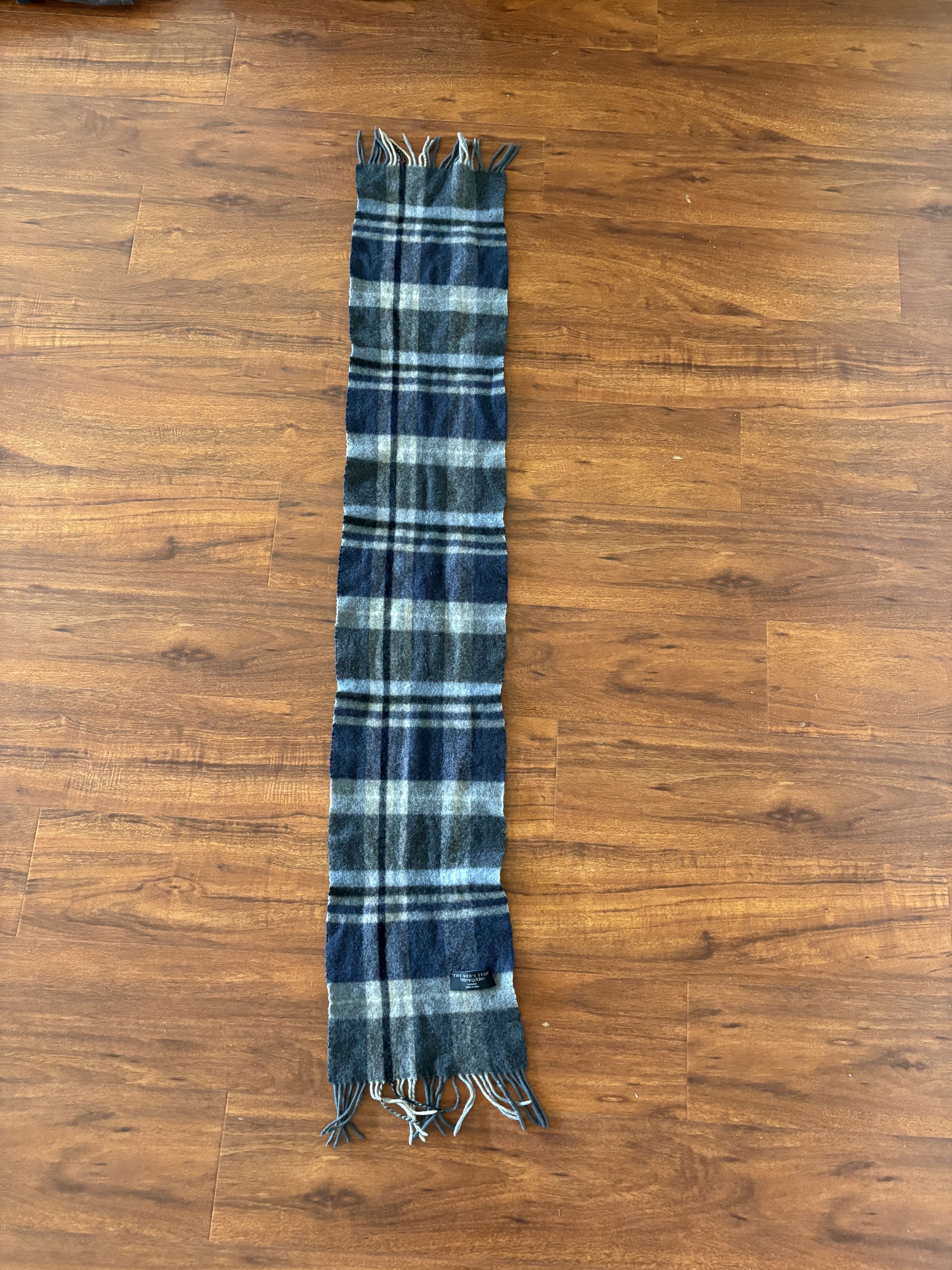 Bloomingdale's Men's Cashmere Scarf Size ONE SIZE - 1 Thumbnail