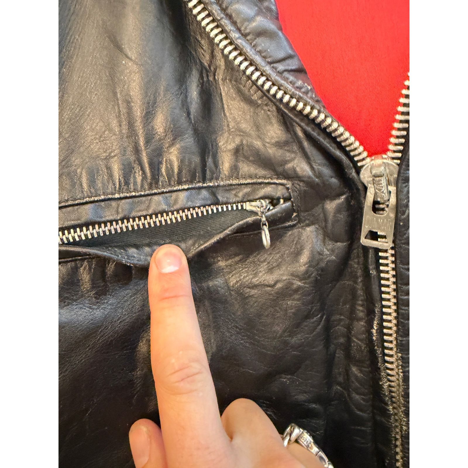 Vintage Vintage Herm's Leather Togs Black Leather Moto Jacket Size US L / EU 52-54 / 3 - 6 Thumbnail
