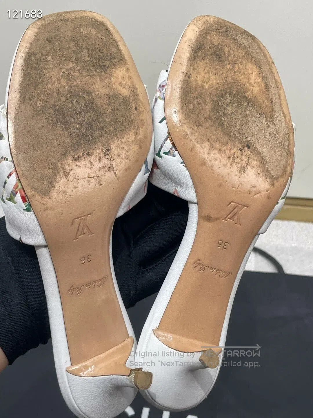 Louis Vuitton LV Monogram Slippers. Size US 5 / IT 35 - 4 Thumbnail