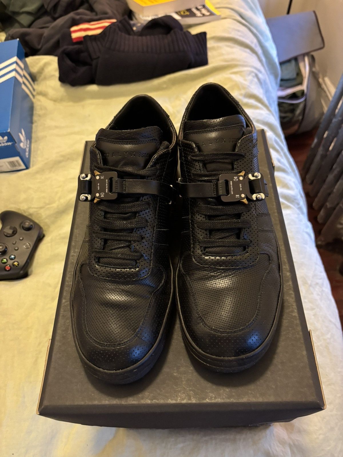 1017 ALYX 9SM 1017-ALYX-9SM Buckle Sneaker Size US 10 / EU 43 - 2 Thumbnail