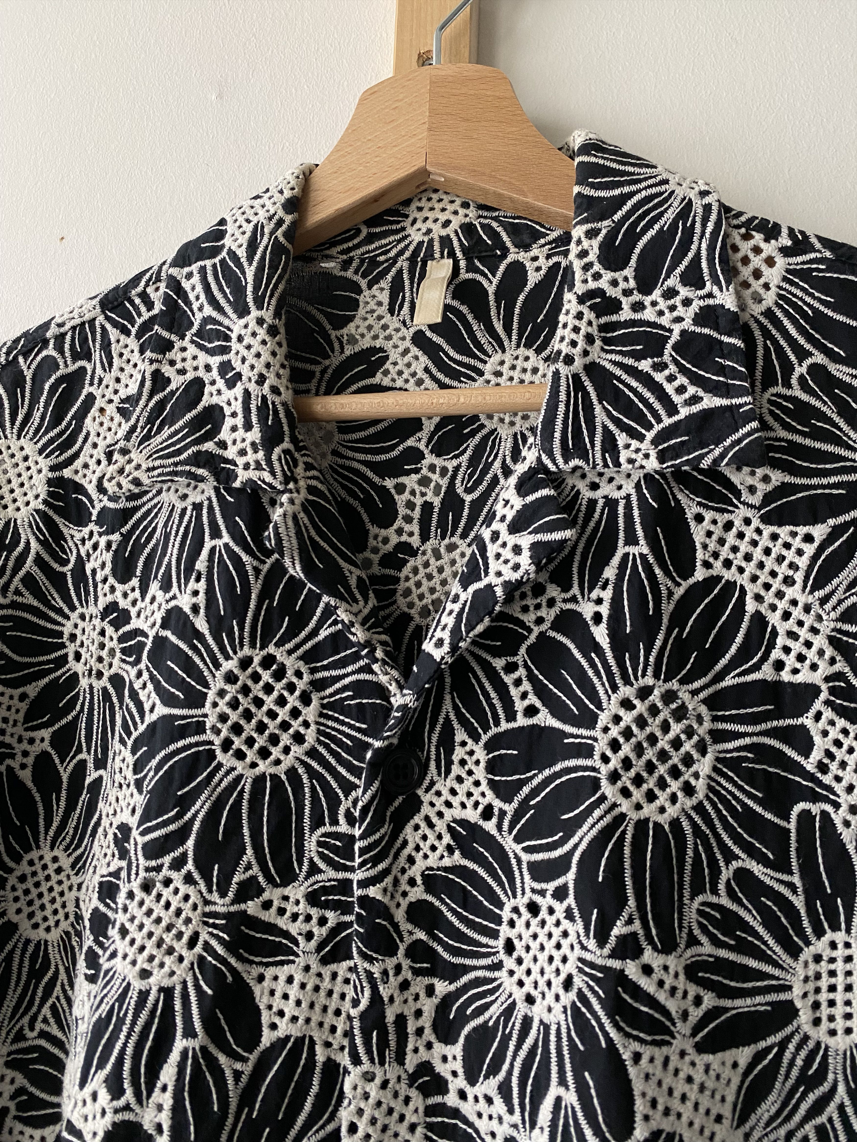 Sunflower 48/M - Cayo SS Shirt - Black Size US M / EU 48-50 / 2 - 5 Thumbnail