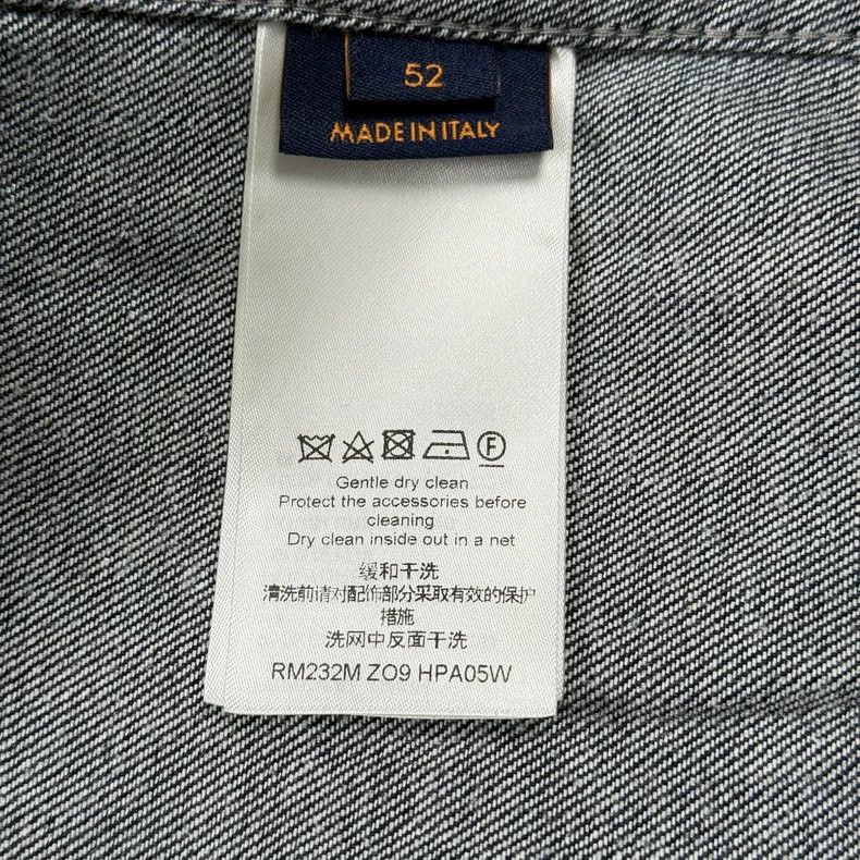 Louis Vuitton Louis Vuitton Tapestry full of logo jacket 2501-Nextarrow Size US L / EU 52-54 / 3 - 5 Thumbnail
