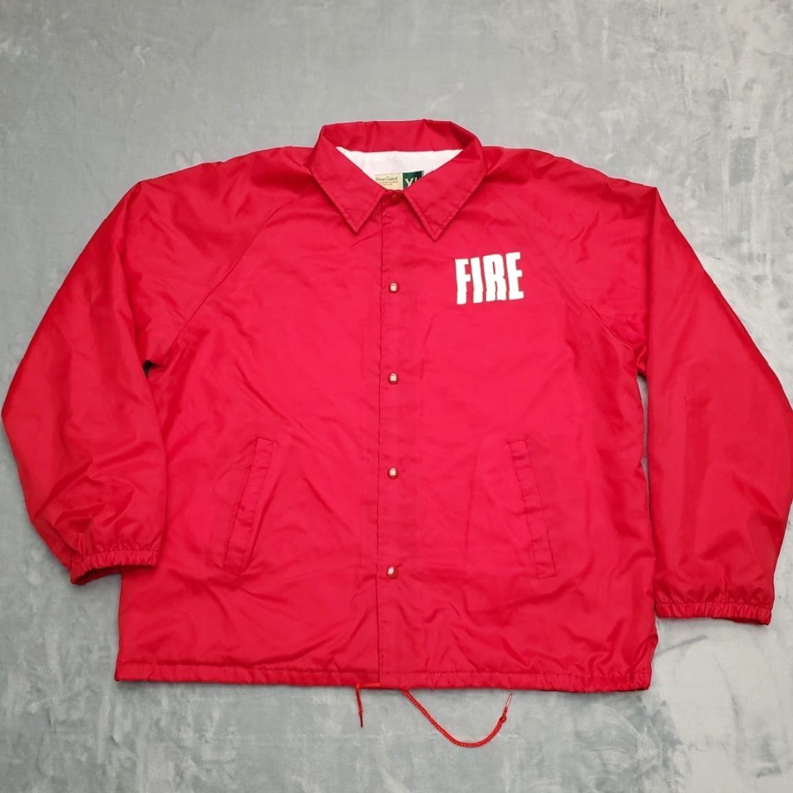 Vintage VINTAGE VTG Windbreaker Jacket Mens XL Red Nylon Whittier Alaska Nylon Lined Made in USA Size US XL / EU 56 / 4 - 2 Thumbnail