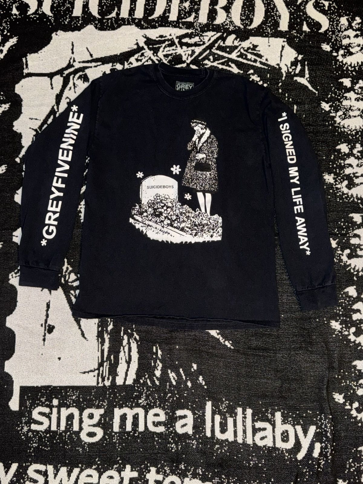 G59 Records g59 “i signed my life away” long sleeve *2018* Size US M / EU 48-50 / 2 - 1 Thumbnail
