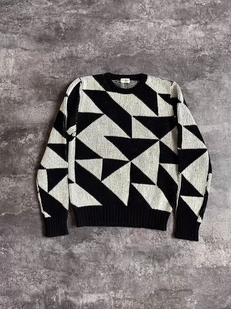 Saint Laurent Paris Saint Laurent Paris Triangle Geometric Pattern Round Neck Size US S / EU 44-46 / 1 - 1 Thumbnail