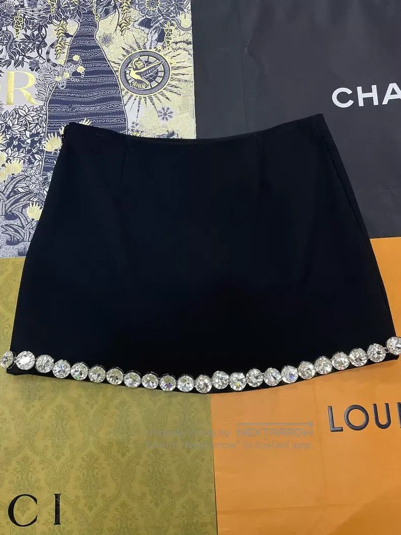 Prada Prada Black rhinestone skirt Size 25" / US 0 / IT 36 - 3 Thumbnail