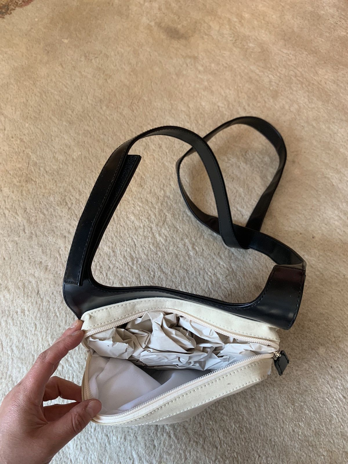 Designer × Other × Vintage Vintage Designer ‘Marbella’ 90s Y2K Shoulder Bag Size ONE SIZE - 9 Thumbnail