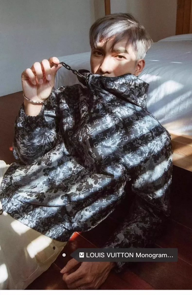 Louis Vuitton louis vuitton Tapestry jacket full of presbyopia jacket 25 Size US S / EU 44-46 / 1 - 8 Thumbnail