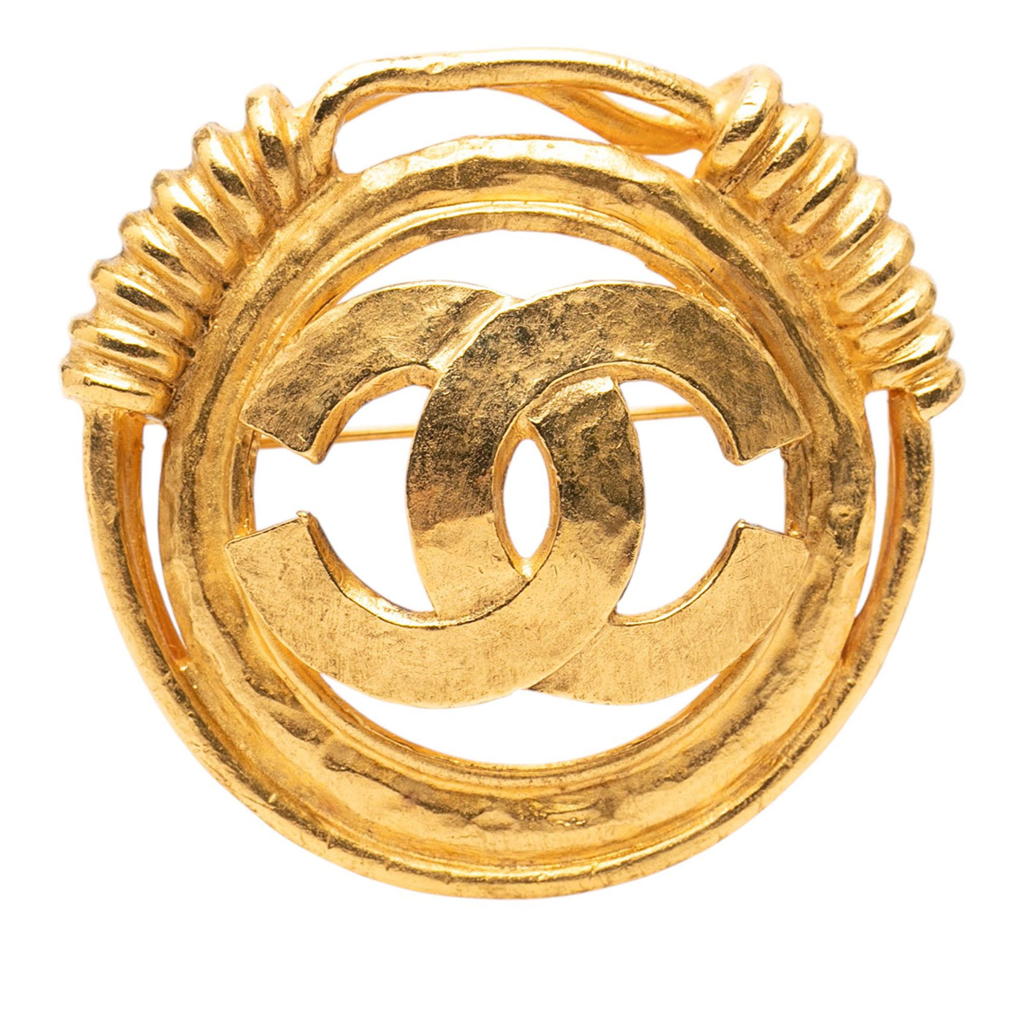 Chanel Chanel Gold Plated CC Spring Round Brooch Size ONE SIZE - 1 Thumbnail