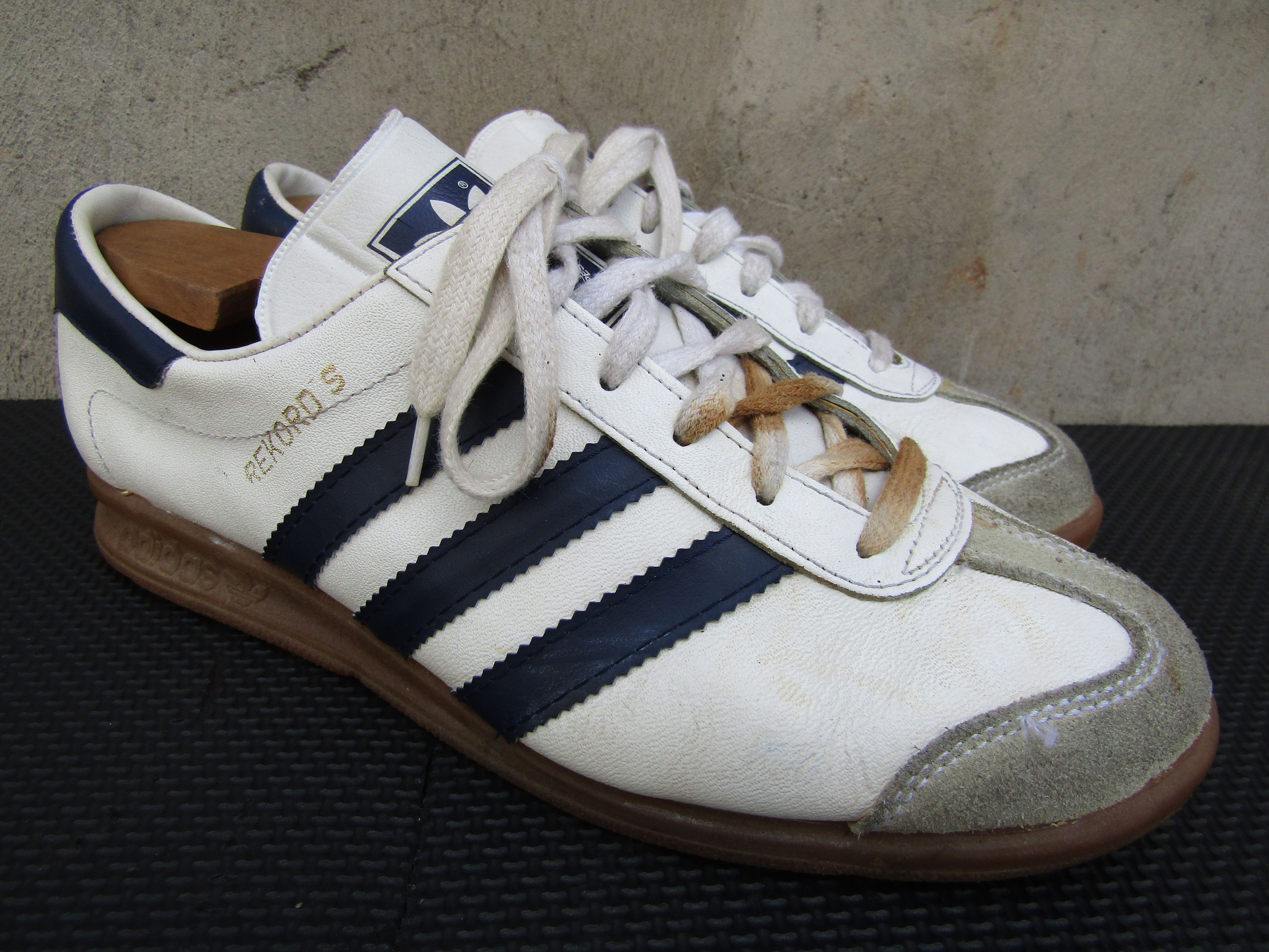 adidas gazelle silver green womens Vintage Adidas Năstase Super 2 trainers | retroiscooler main image 0