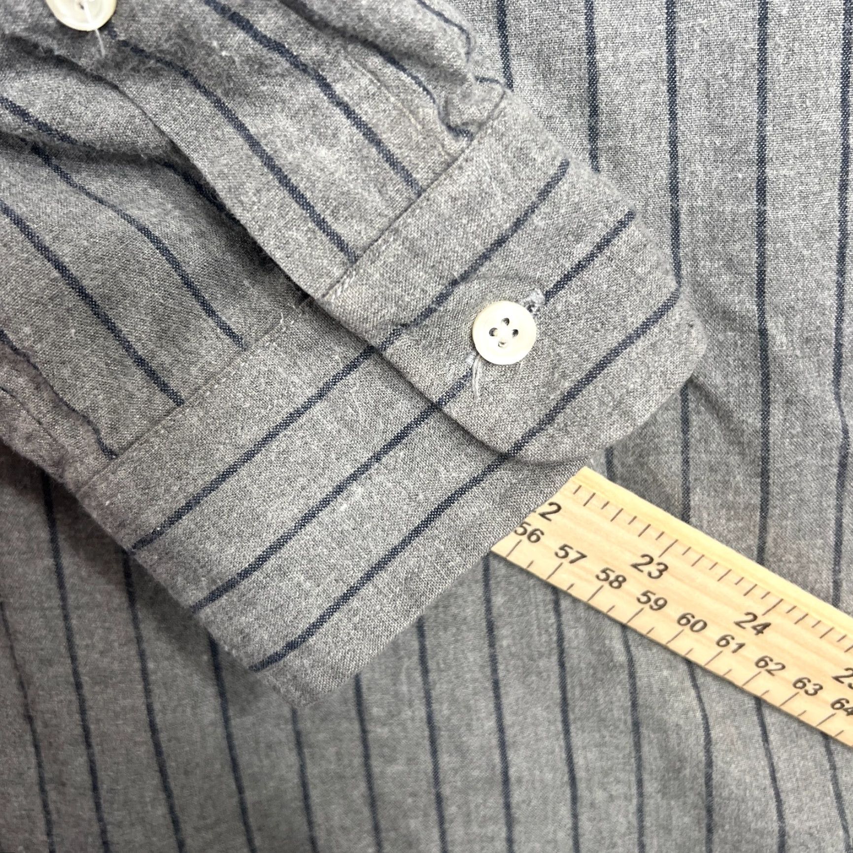Ralph Lauren VINTAGE Ralph Lauren Button-Down Shirt Men L Gray Striped Blake Long Sleeve Cotton Size 42R - 5 Thumbnail