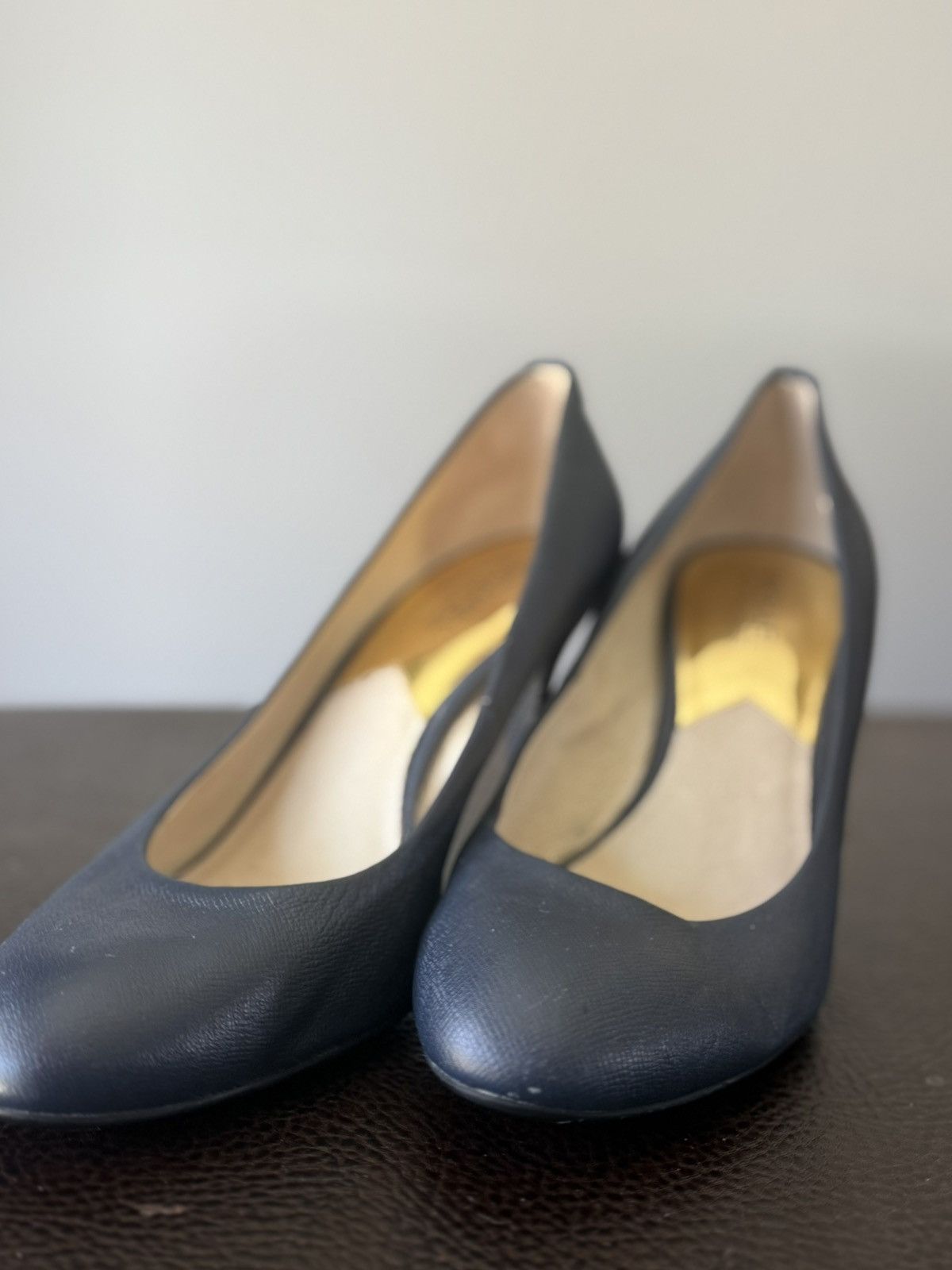 Michael Kors Michael Kors Navy Heels Size US 8.5 / IT 38.5 - 3 Thumbnail