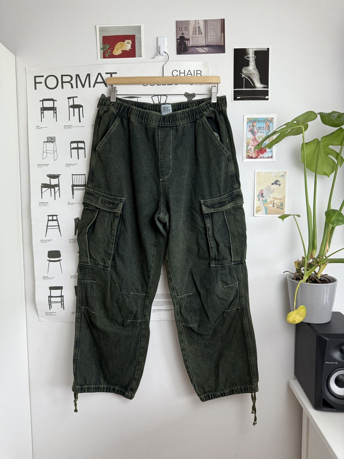 Other BDG wide leg parachute cargo pants 32x30 jaded gorpcore skat Size US 32 / EU 48 - 1 Thumbnail