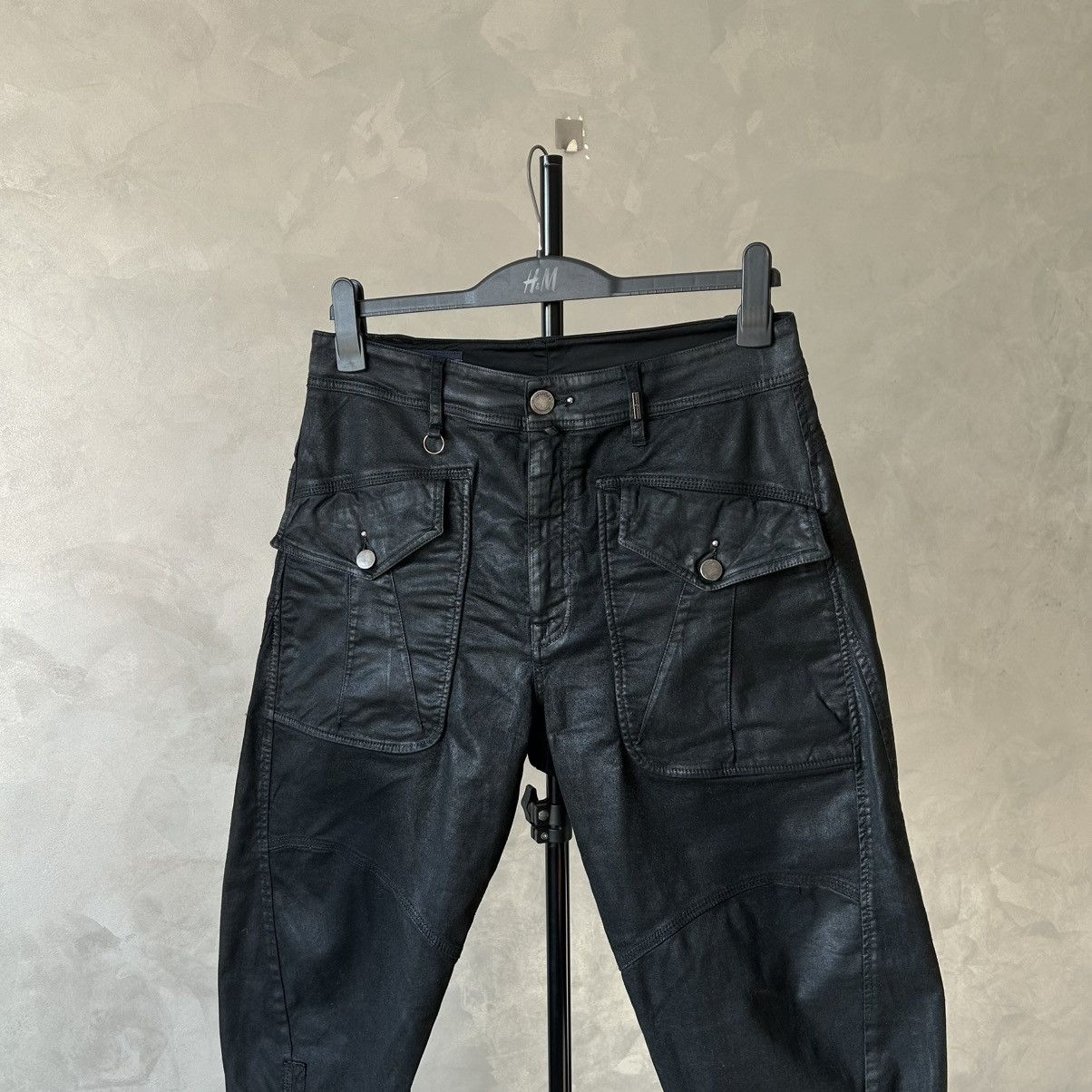 Other HIGH Use By Claire Campbell Avantgarde Waxed Cargo Pants Size US 32 / EU 48 - 2 Thumbnail