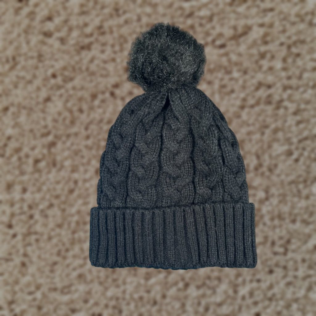 Vintage Beannie Toque Beanie Women One Size Black Cable Knit 100% Acrylic Ski Pom Outdoors Size ONE SIZE - 1 Thumbnail