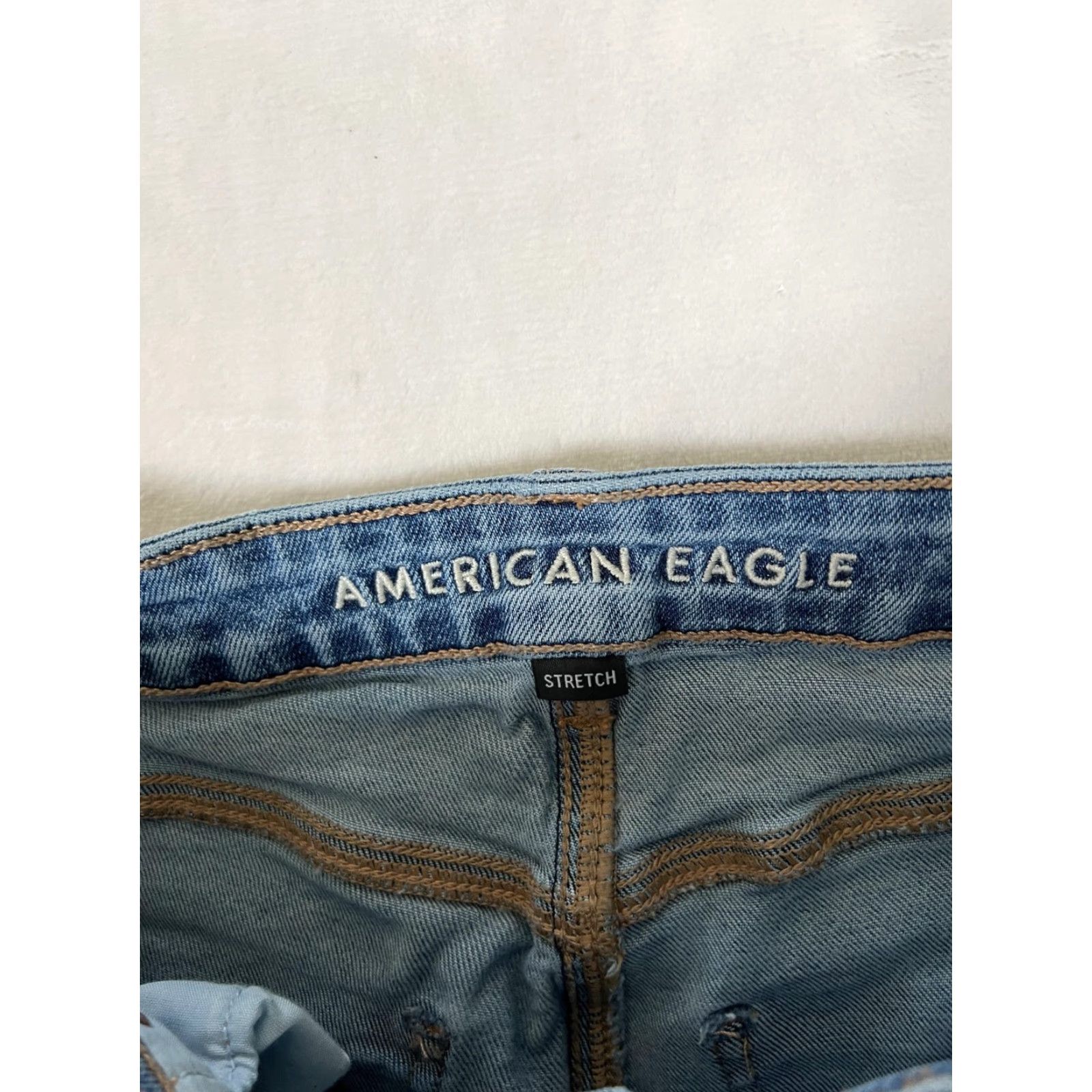 American Eagle Outfitters American Eagle Shorts Womens 4 Blue Mom Short High Rise Cuffed Denim Stretch Size 27" / US 4 / IT 40 - 4 Thumbnail
