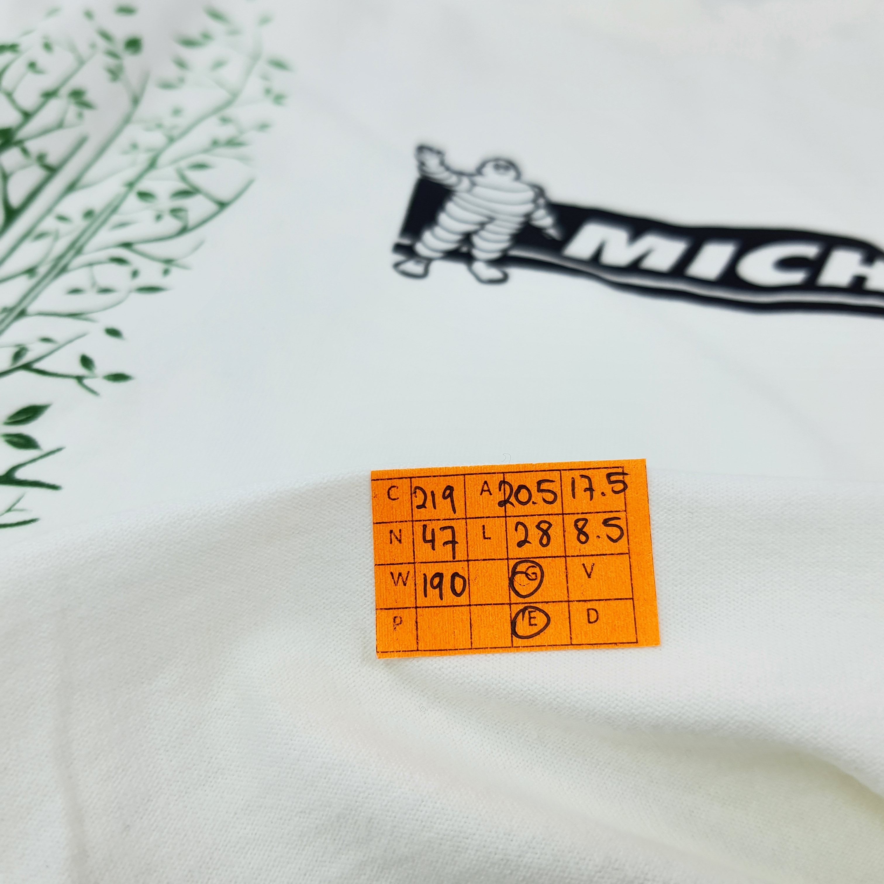 Vintage Vintage Michelin Motorsports Tshirt C219N47 Size US M / EU 48-50 / 2 - 10 Thumbnail