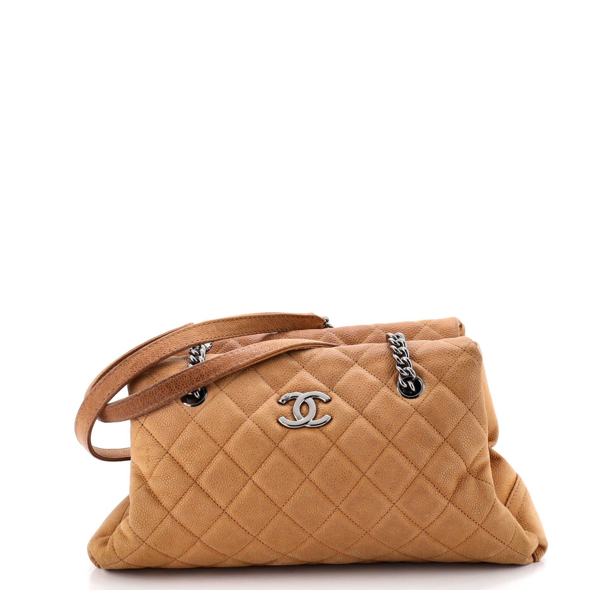 Chanel Lady Pearly Tote Size ONE SIZE - 1 Thumbnail