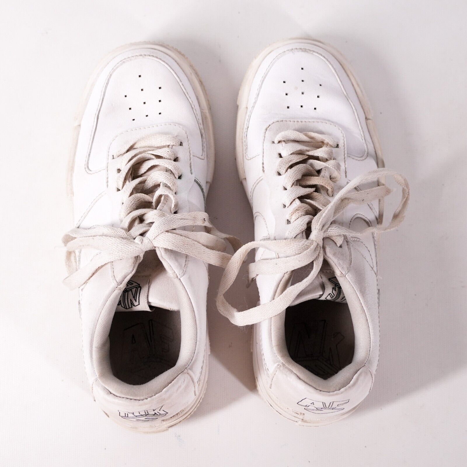 Nike Nike Air Force One Athletic Low Sneakers Women 5 Shoes Size US 5 / IT 35 - 4 Thumbnail