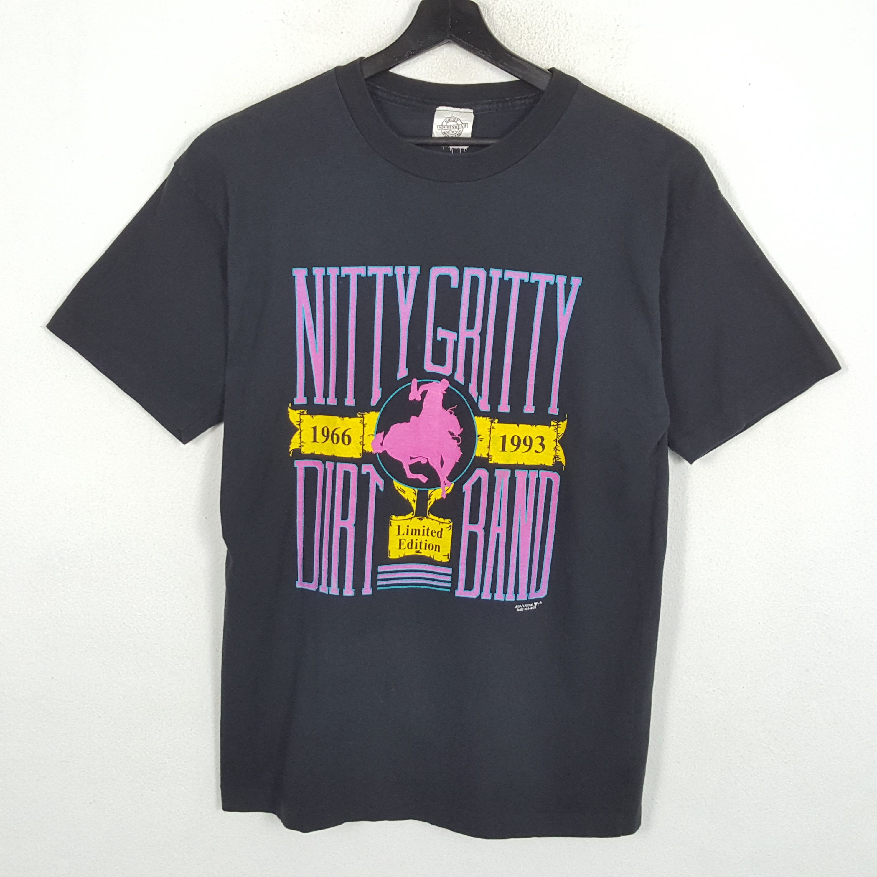Band Tees NITTY GRITTY DIRT BAND Rock Band Music Tshirt Size US M / EU 48-50 / 2 - 1 Thumbnail