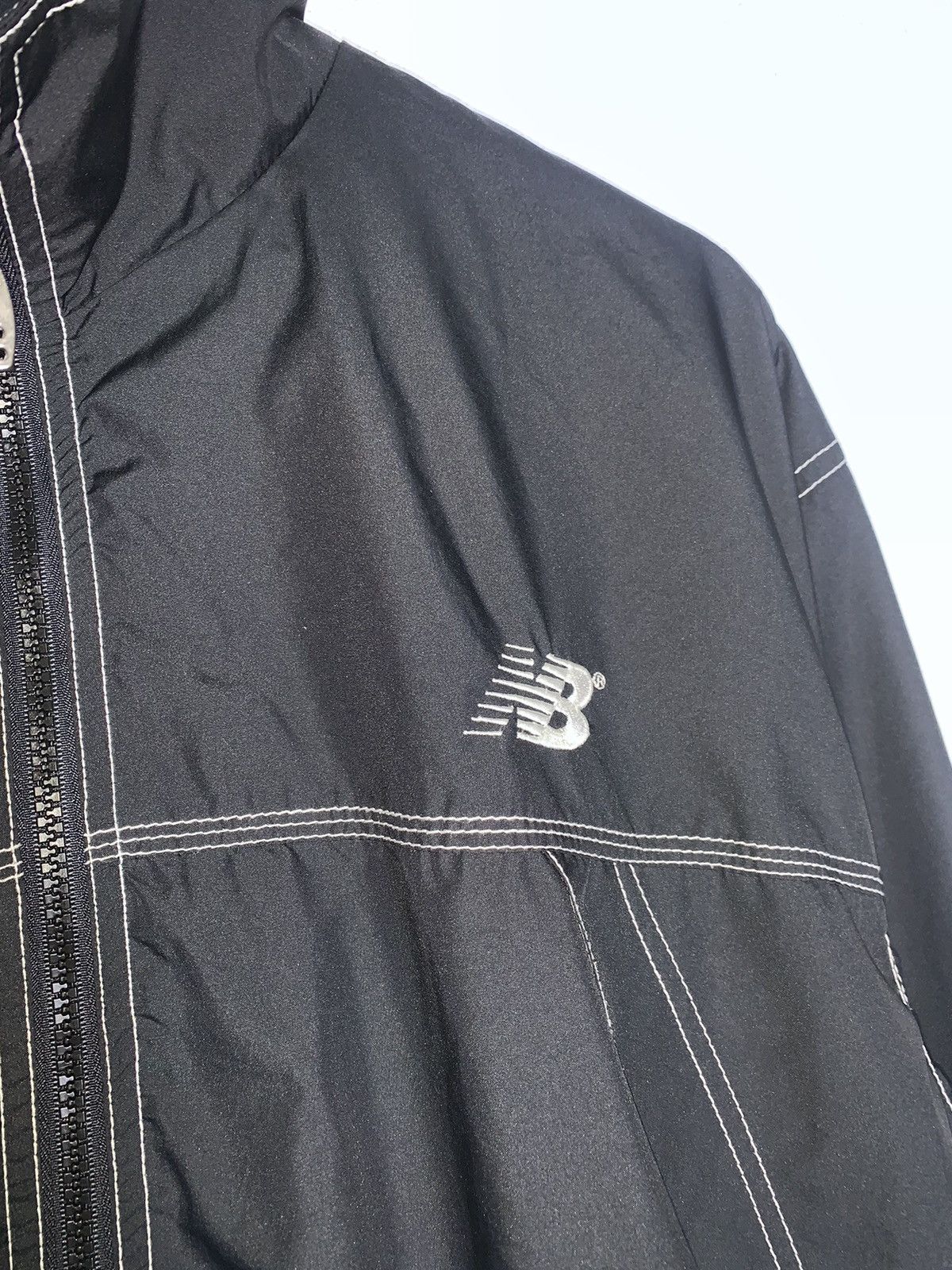 Vintage Vintage Windbreaker New Balance Size US M / EU 48-50 / 2 - 4 Thumbnail