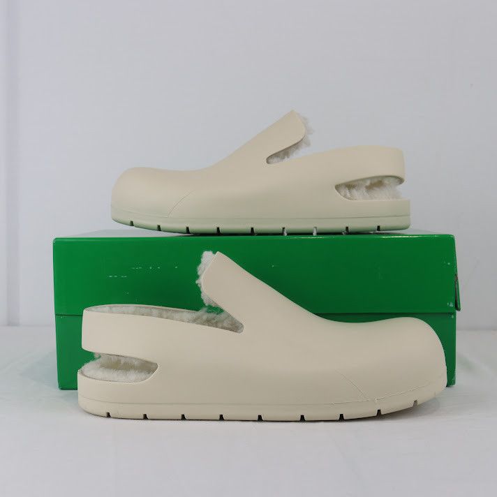 Bottega Veneta o1rshd1 Cozy Matt Rubber Puddle Sandal in Sea Salt Size US 13 / EU 46 - 10 Thumbnail