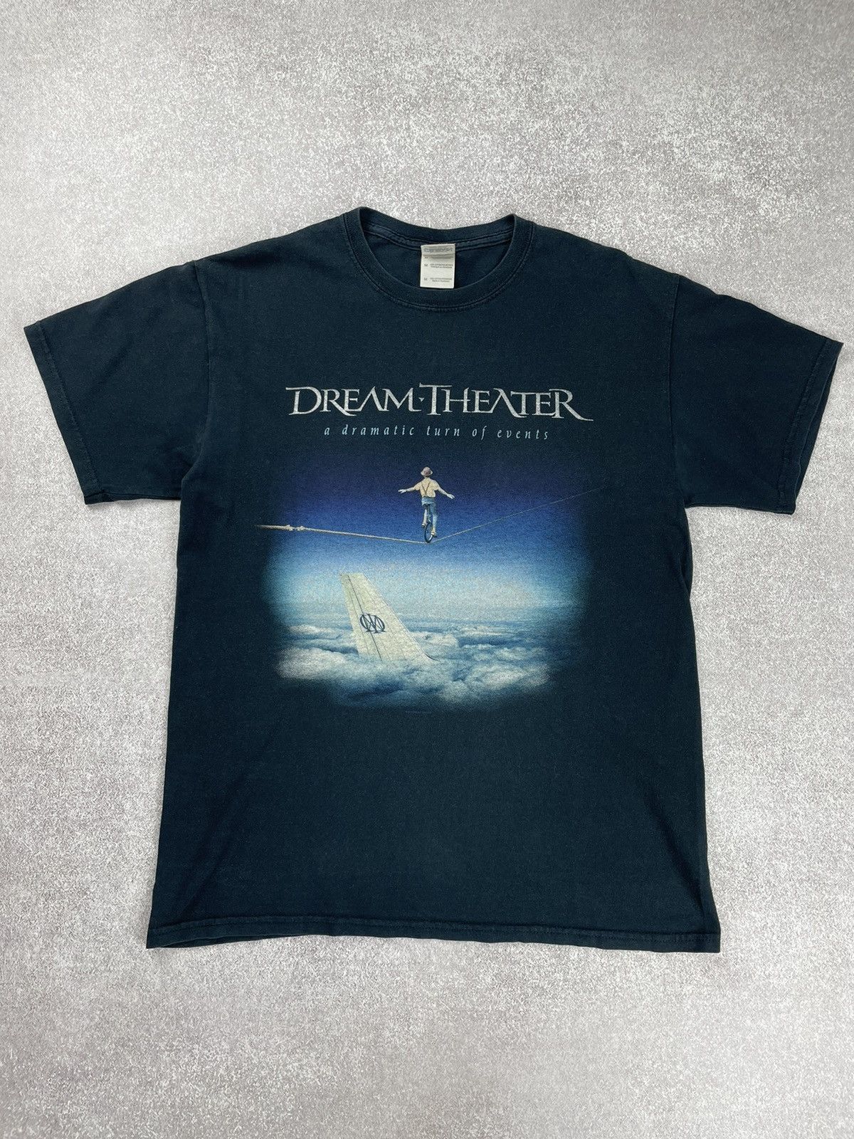 Band Tees × Vintage Vintage Dream Theater “A Dramatic Turn Of Events”Tour Tee Size US M / EU 48-50 / 2 - 1 Thumbnail