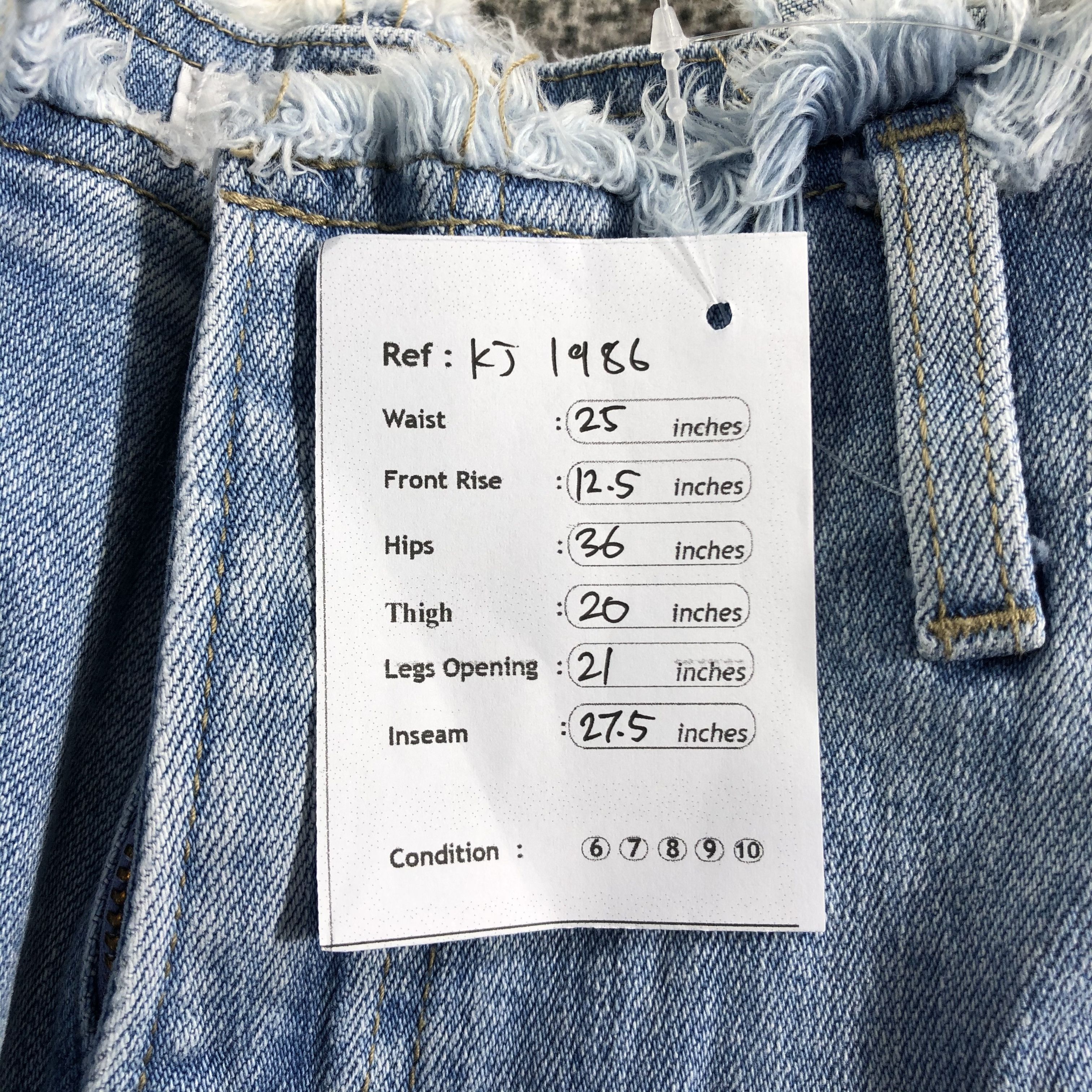 Japanese Brand Japanese Brand Medium Wash Flared Jeans KJ1986 Size 25" / US 0 / IT 36 - 11 Thumbnail