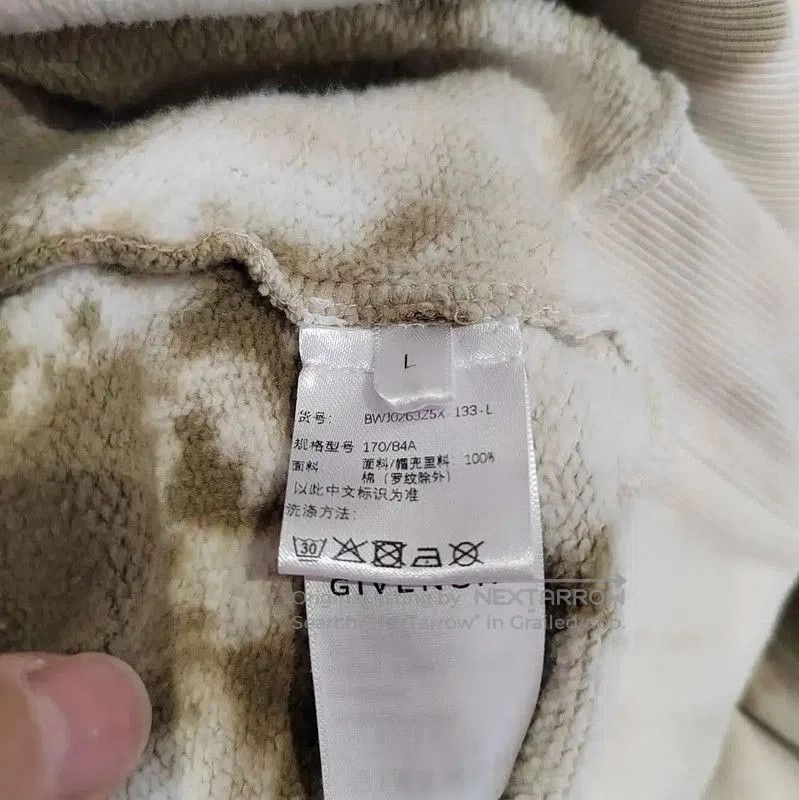 Givenchy Givenchy Tie-Dye Cotton Women's Hoodie . Size L / US 10 / IT 46 - 4 Thumbnail