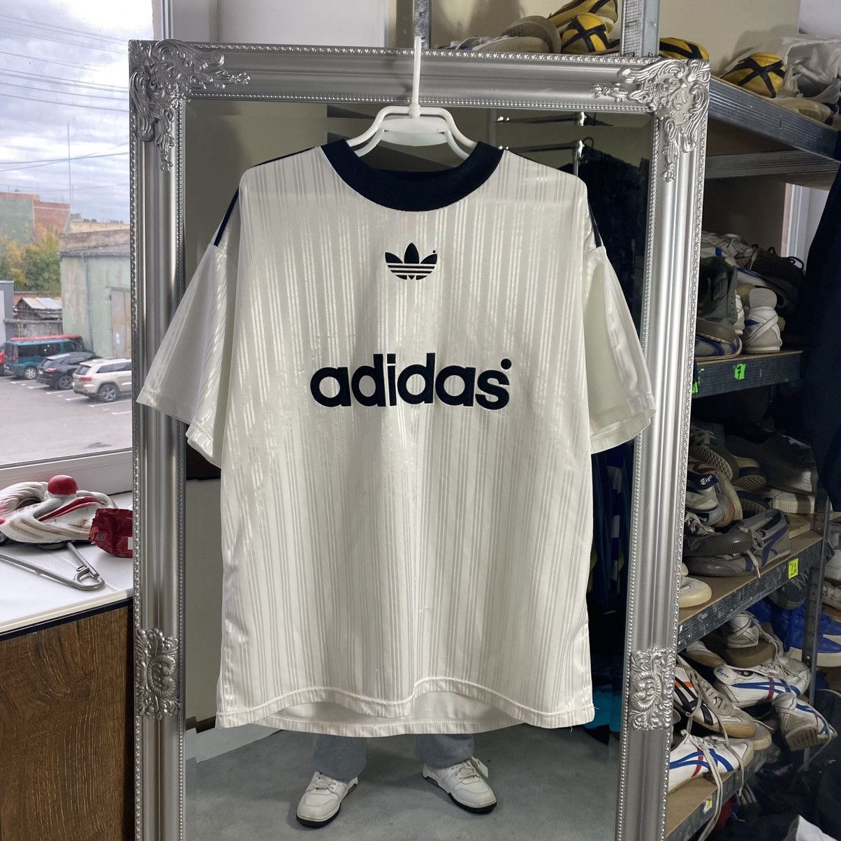 Adidas Vintage Crazy Adidas T-Shirt Size US M / EU 48-50 / 2 - 1 Thumbnail