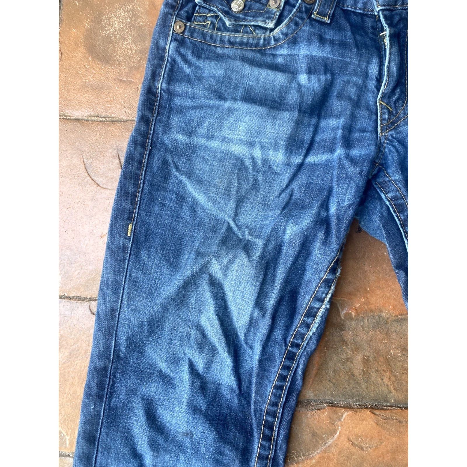 True Religion VINTAGE True Religion Ricky Flap Pocket Dark Wash Jeans Mens 31x27 Made In USA Denim Blue Regular 31 34 USA World Tour Ricky Men Jeans Size US 31 - 7 Thumbnail
